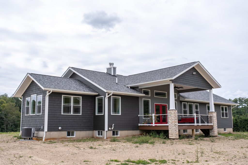 Custom ranch home in  Lenoxville